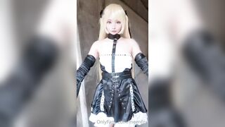 Meenfox in sexy cosplay shows ass and pussy