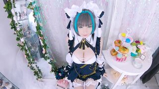 Cosplay XXX porn babe Hidori Rose as Cheshire masturbates while showing her big natural tits