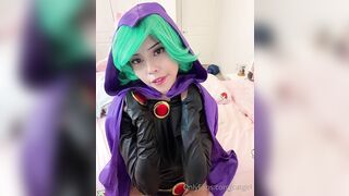 Teen Titans Raven XXX porn cosplay by Catgirl shows her tits and fingers herself